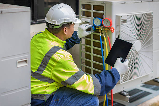 Professional Hvac technician working in Nellis, WV